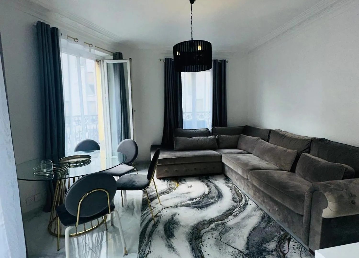 Apartment Parisien